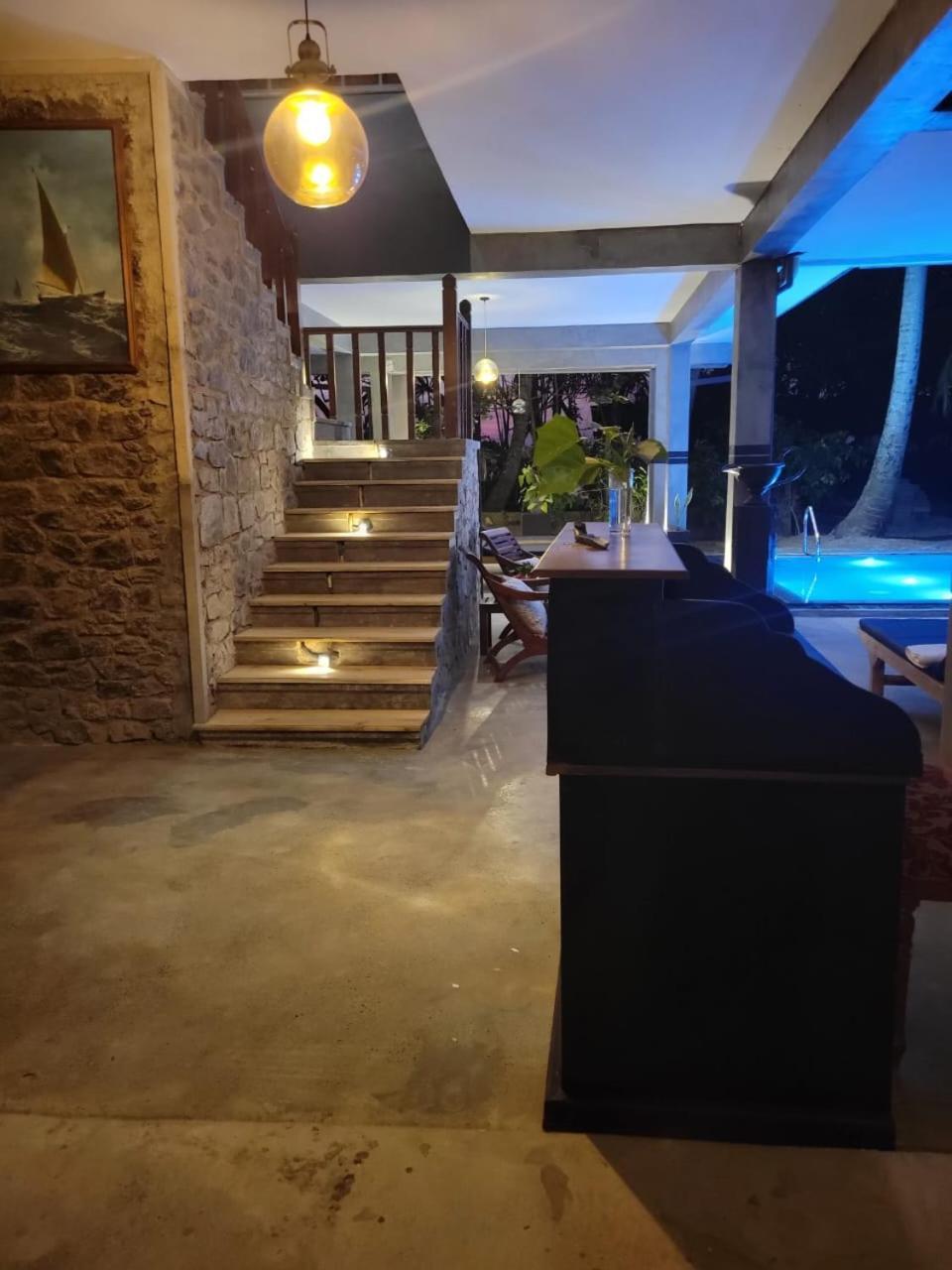 Red Sun Beach Villa Kosgoda Esterno foto